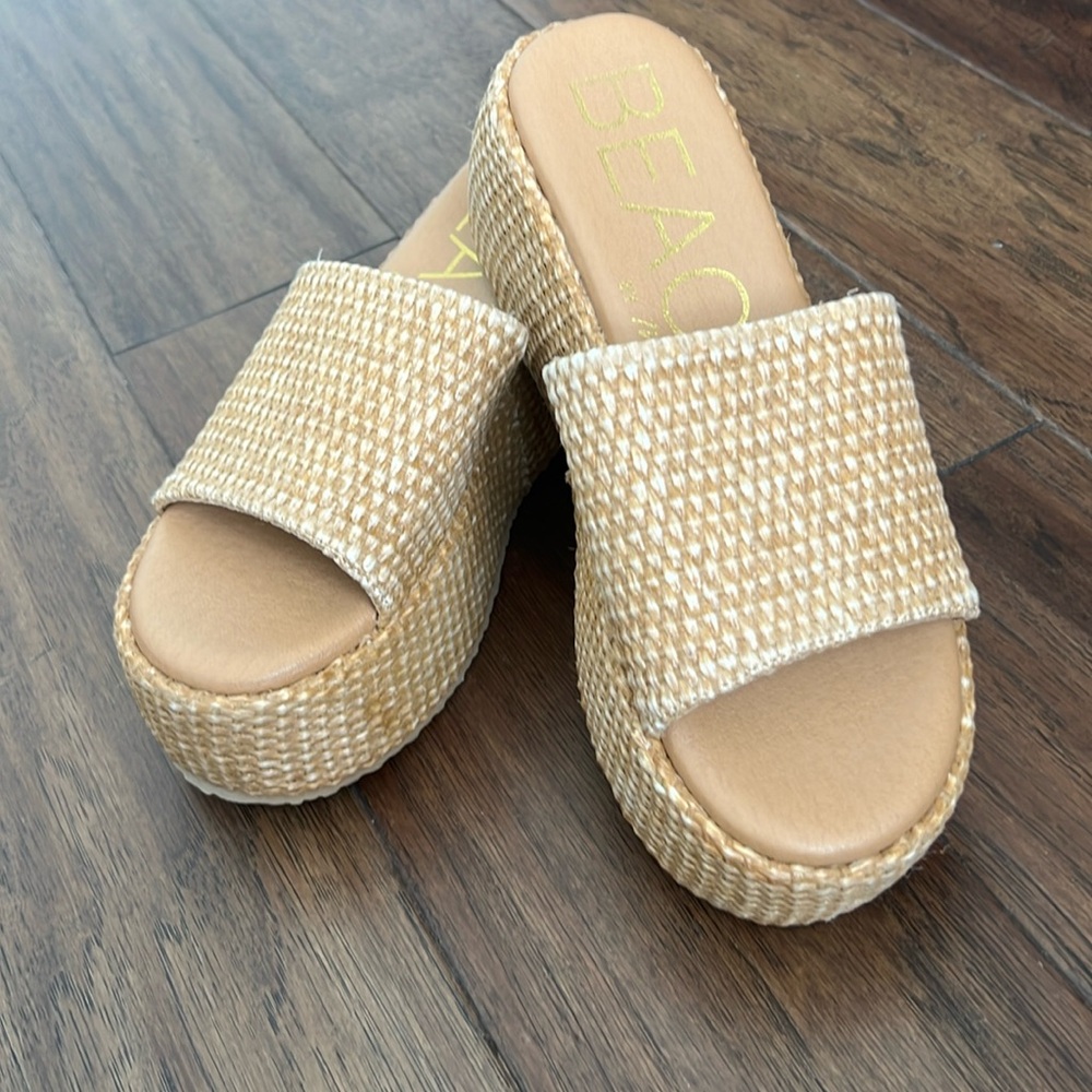 BEACH by Matisse Cognac Raffia Platform Sandals Size 7M